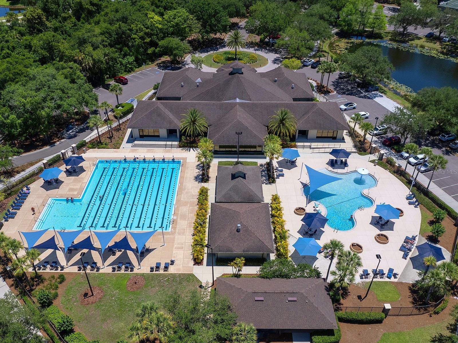 7210 LAKE FOREST GLN, LAKEWOOD RANCH, FL — photo 54