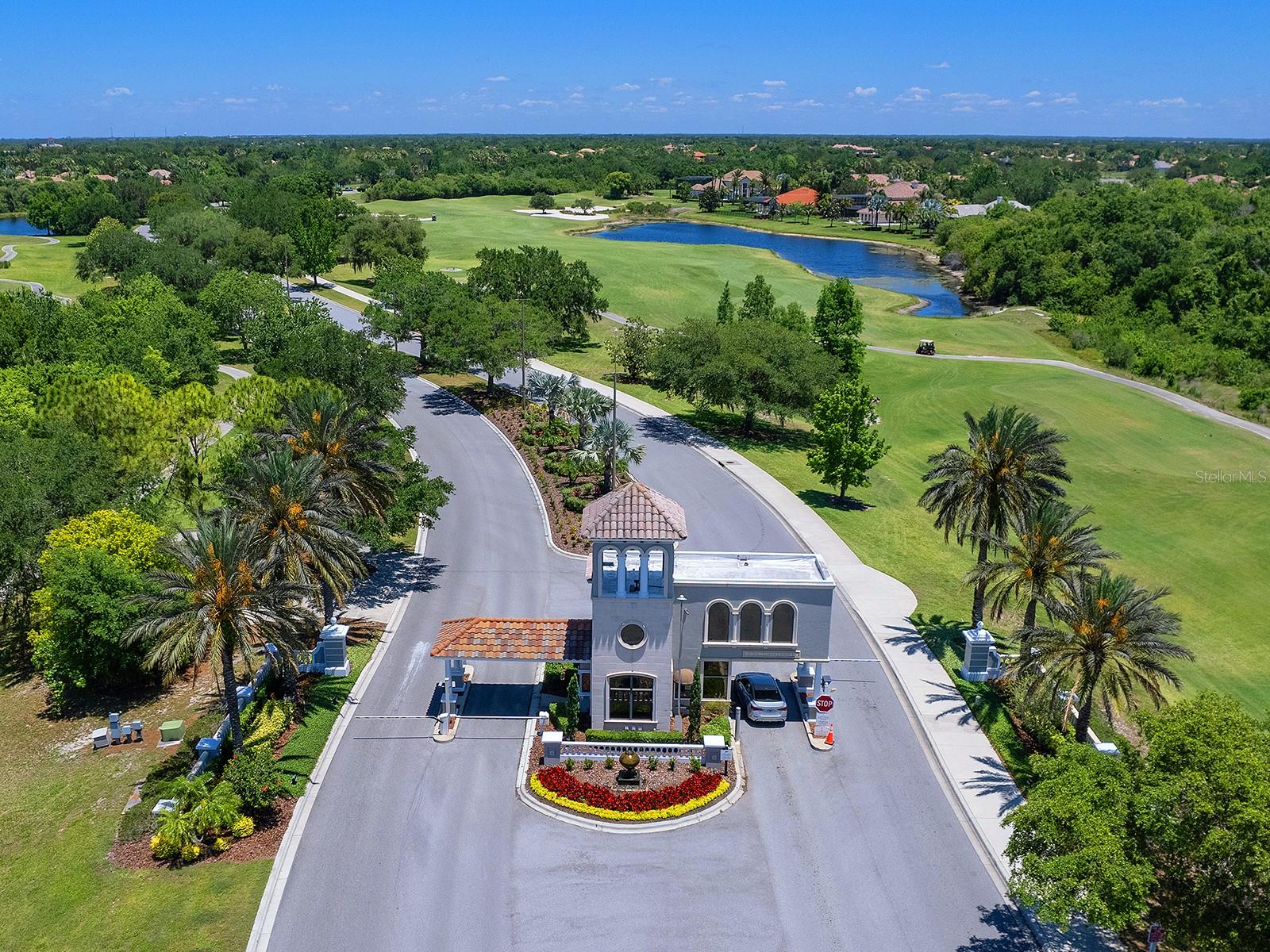 7210 LAKE FOREST GLN, LAKEWOOD RANCH, FL — photo 56