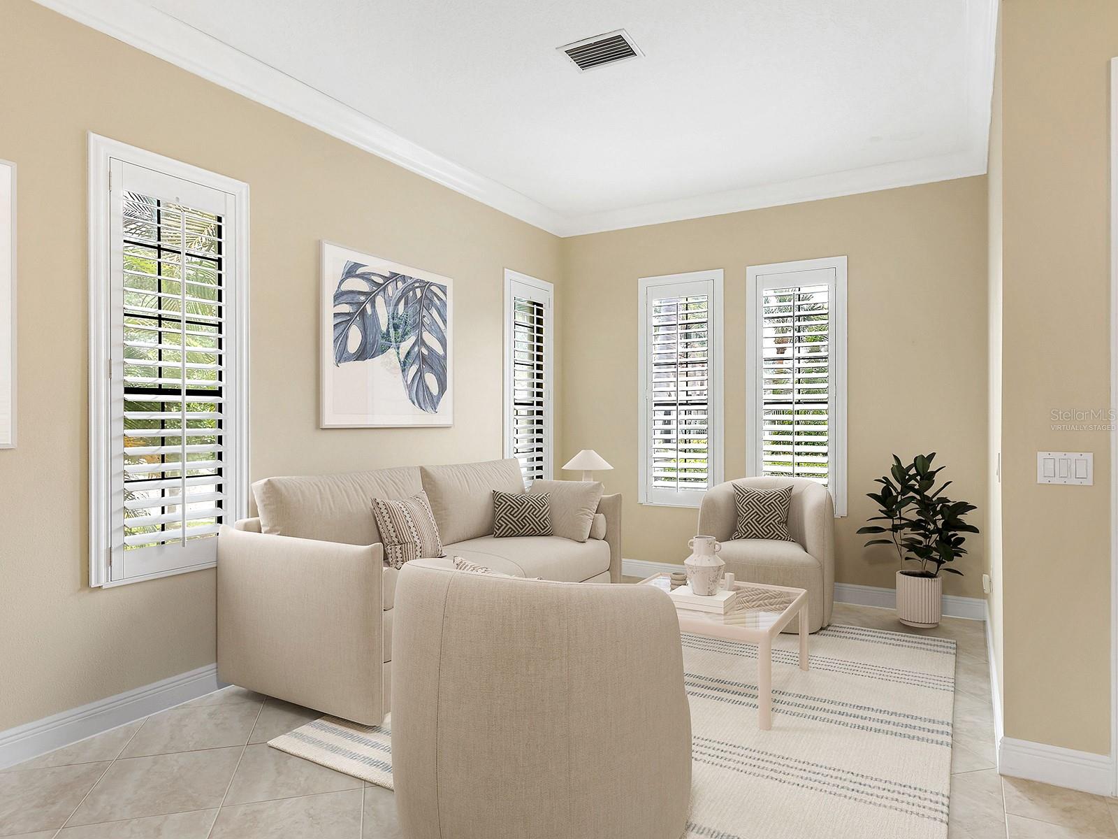 7210 LAKE FOREST GLN, LAKEWOOD RANCH, FL — photo 4