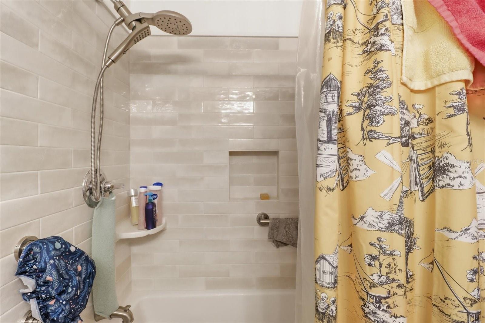 1035 BLYTHE WAY, THE VILLAGES, FL — photo 40