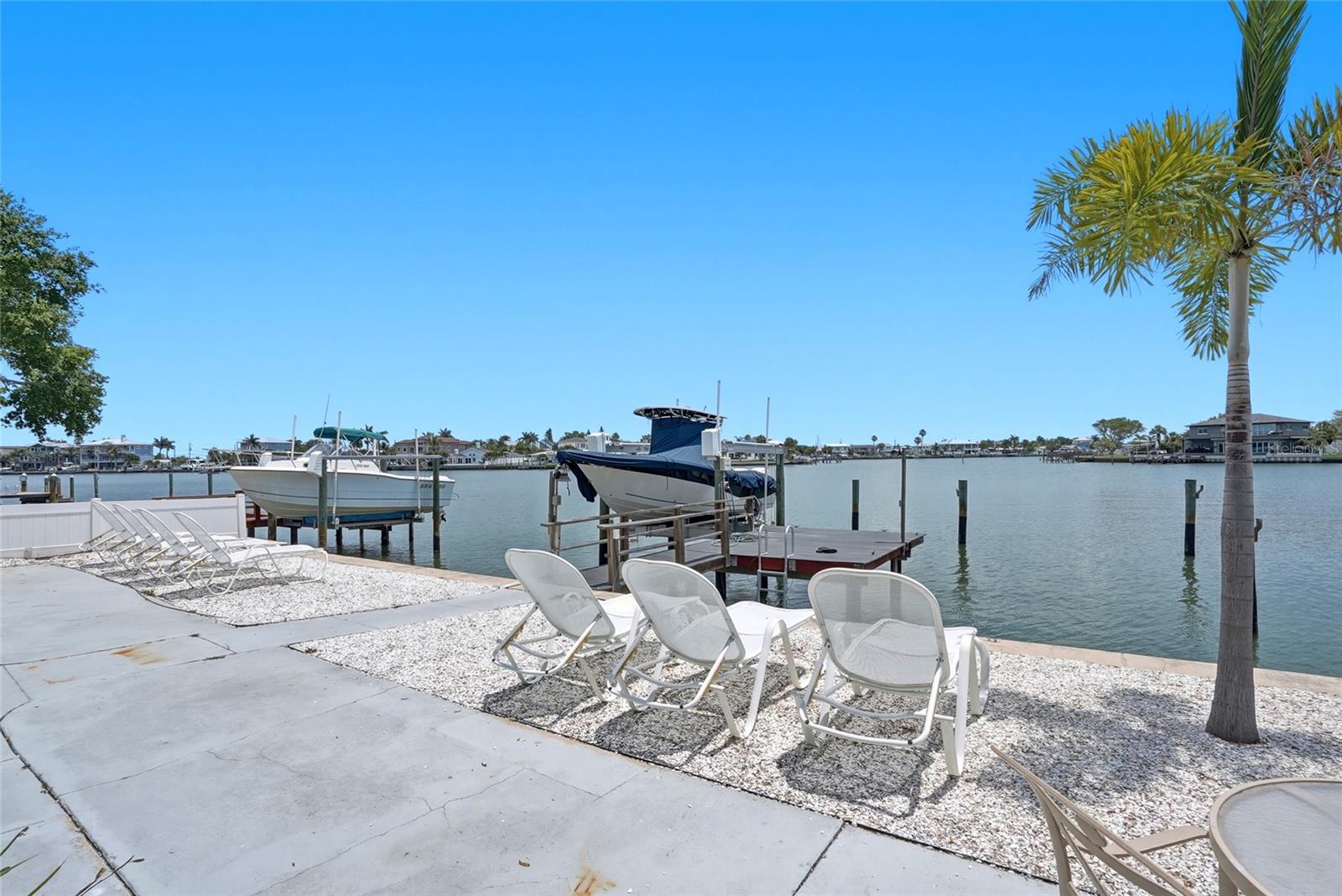 2311 BAY BLVD, INDIAN ROCKS BEACH, FL — photo 40