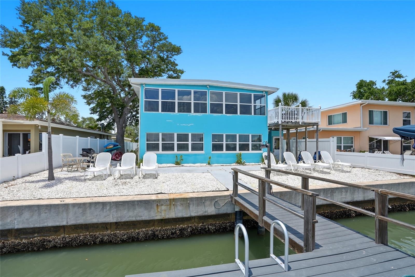 2311 BAY BLVD, INDIAN ROCKS BEACH, FL — photo 3