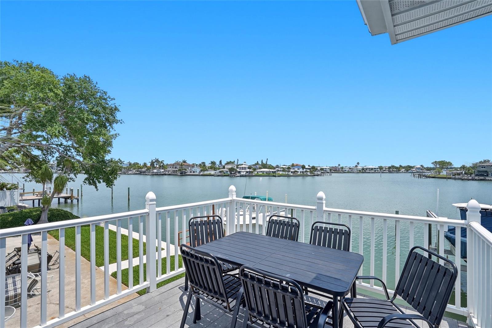 2311 BAY BLVD, INDIAN ROCKS BEACH, FL — photo 43