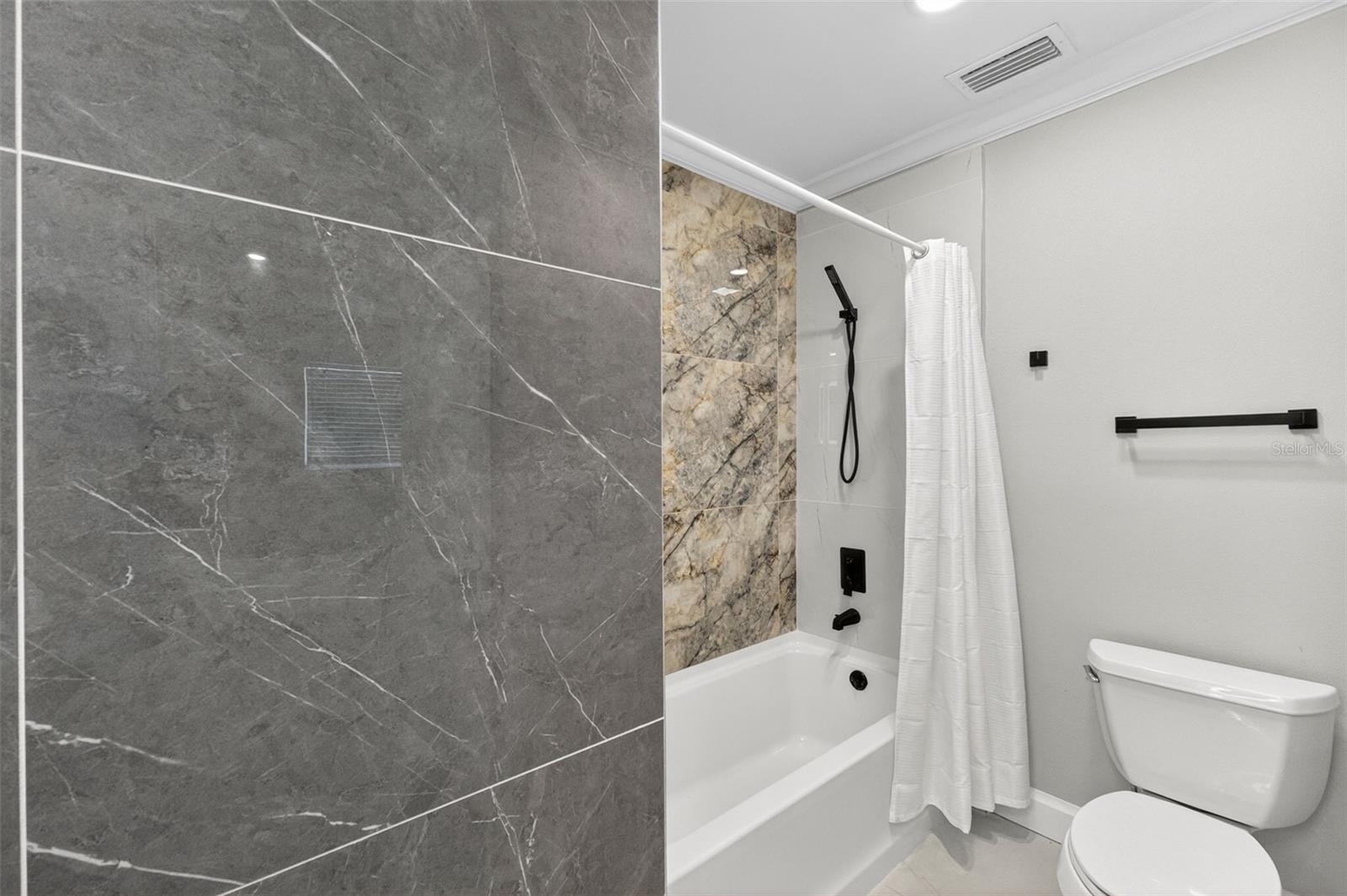 5073 HIGEL AVE, SARASOTA, FL — photo 12