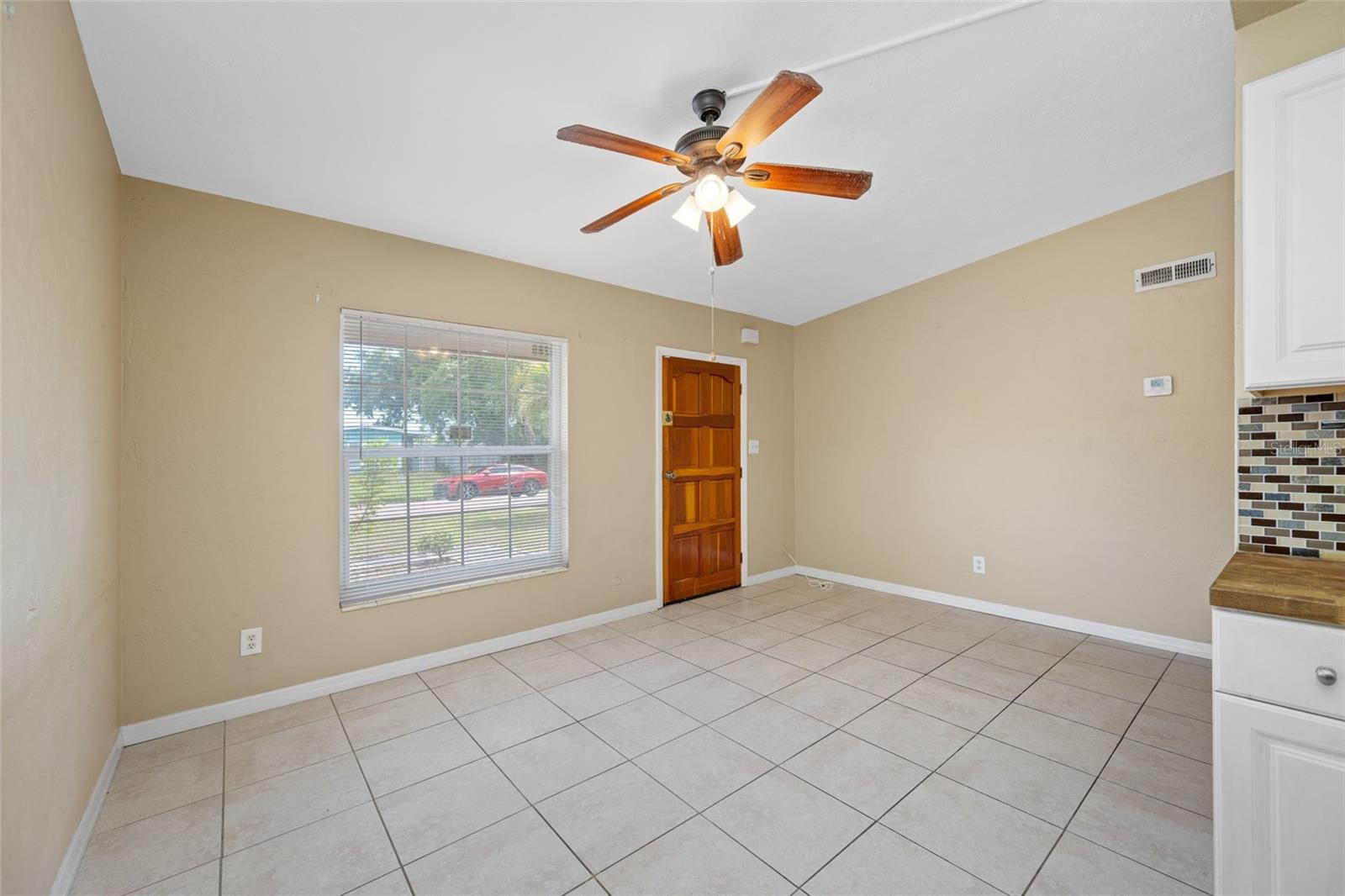 289 43RD TER SE, ST PETERSBURG, FL — photo 4