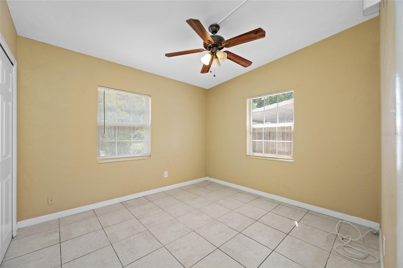 289 43RD TER SE, ST PETERSBURG, FL — photo 9