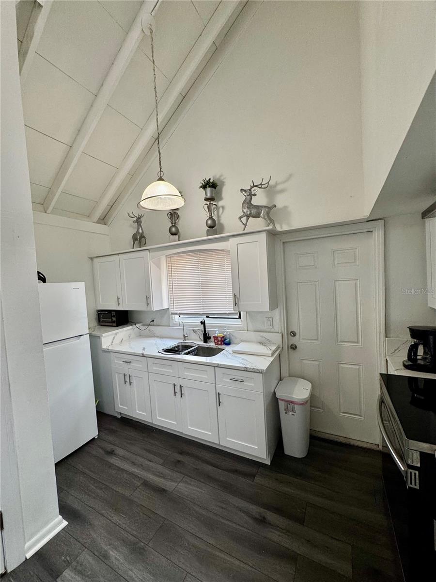12315 TOUCHTON DR #90, TAMPA, FL — photo 3