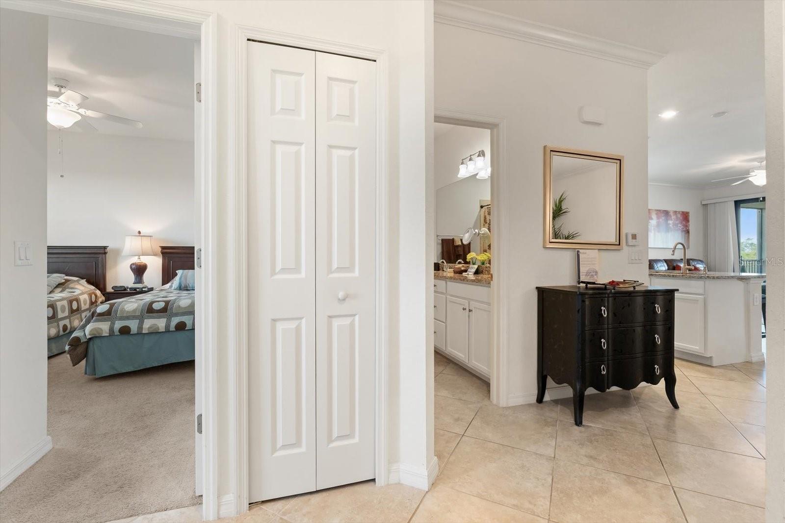 16904 VARDON TER #301, LAKEWOOD RANCH, FL — photo 4