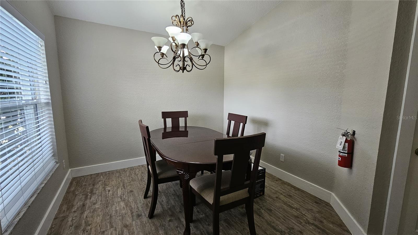 108 BRITTANY AVE, MASCOTTE, FL — photo 13