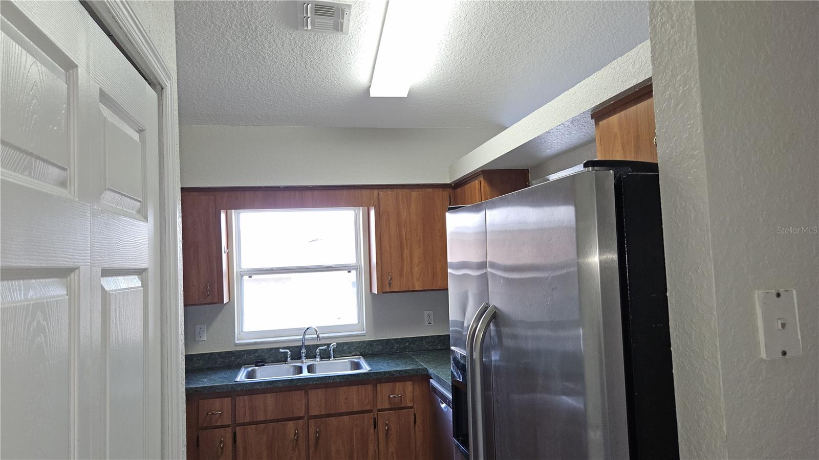 108 BRITTANY AVE, MASCOTTE, FL — photo 10
