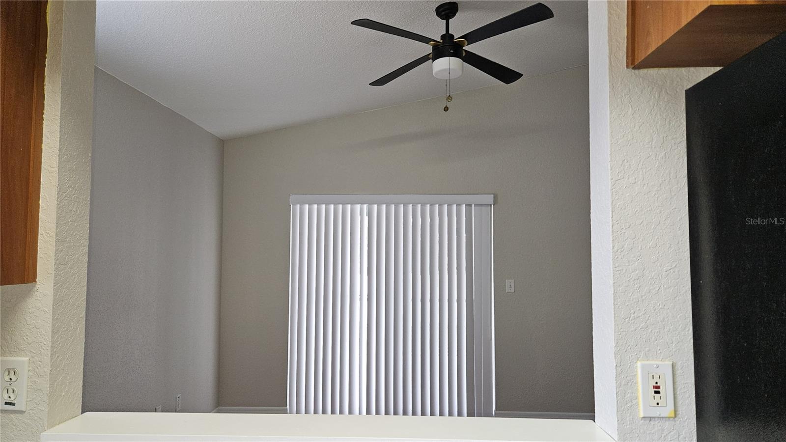 108 BRITTANY AVE, MASCOTTE, FL — photo 7