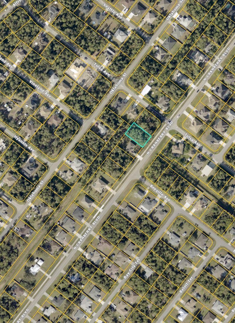 N CRANBERRY BLVD, NORTH PORT, FL — photo 4