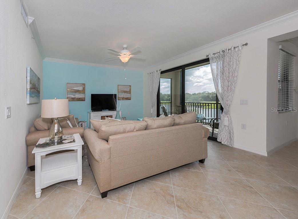16904 VARDON TER #202, LAKEWOOD RANCH, FL — photo 6
