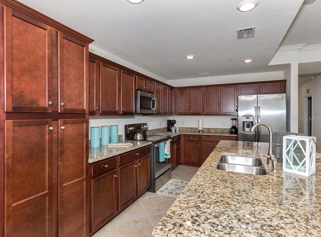 16904 VARDON TER #202, LAKEWOOD RANCH, FL — photo 16