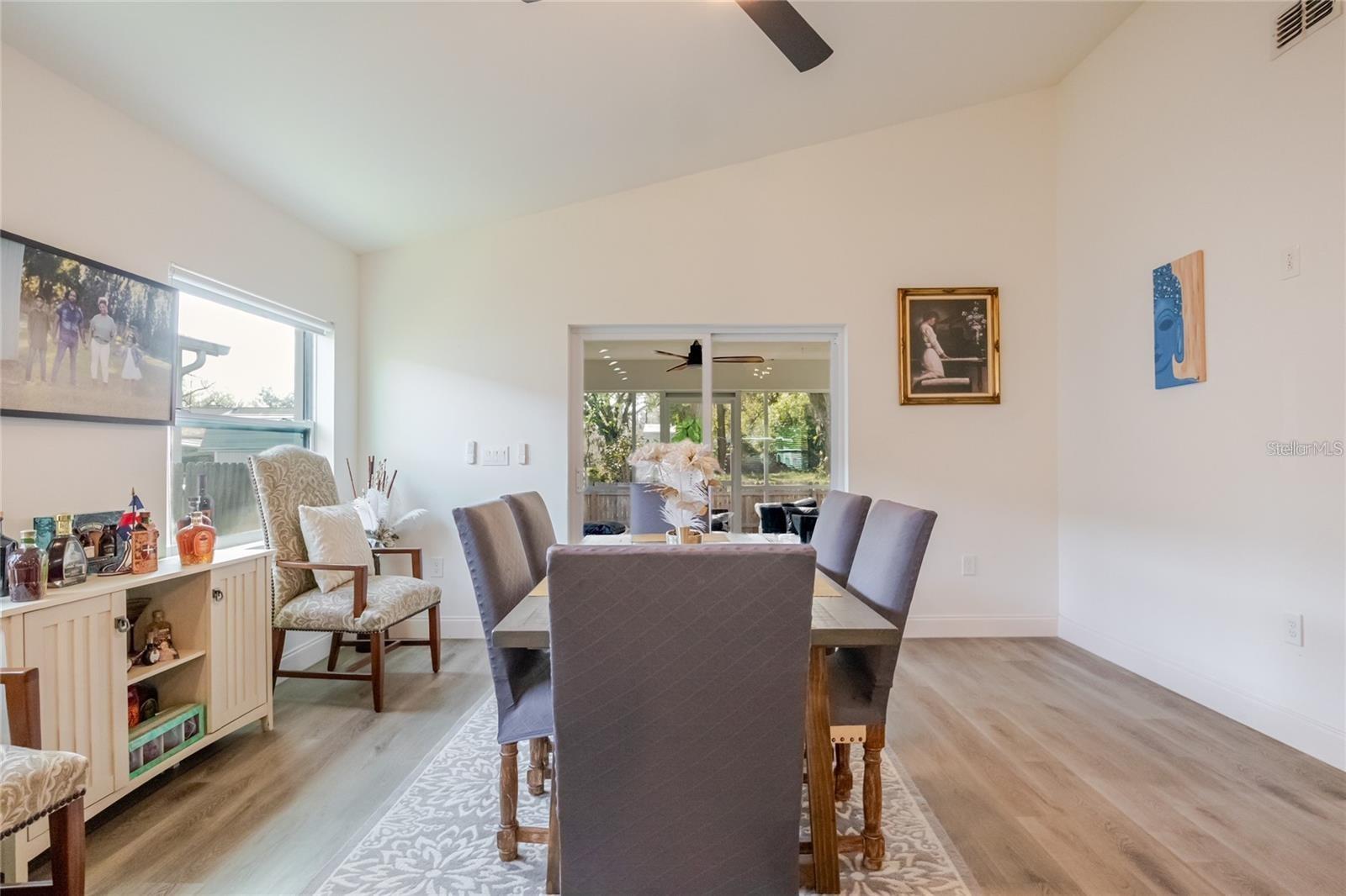 1704 W HANNA AVE, TAMPA, FL — photo 16