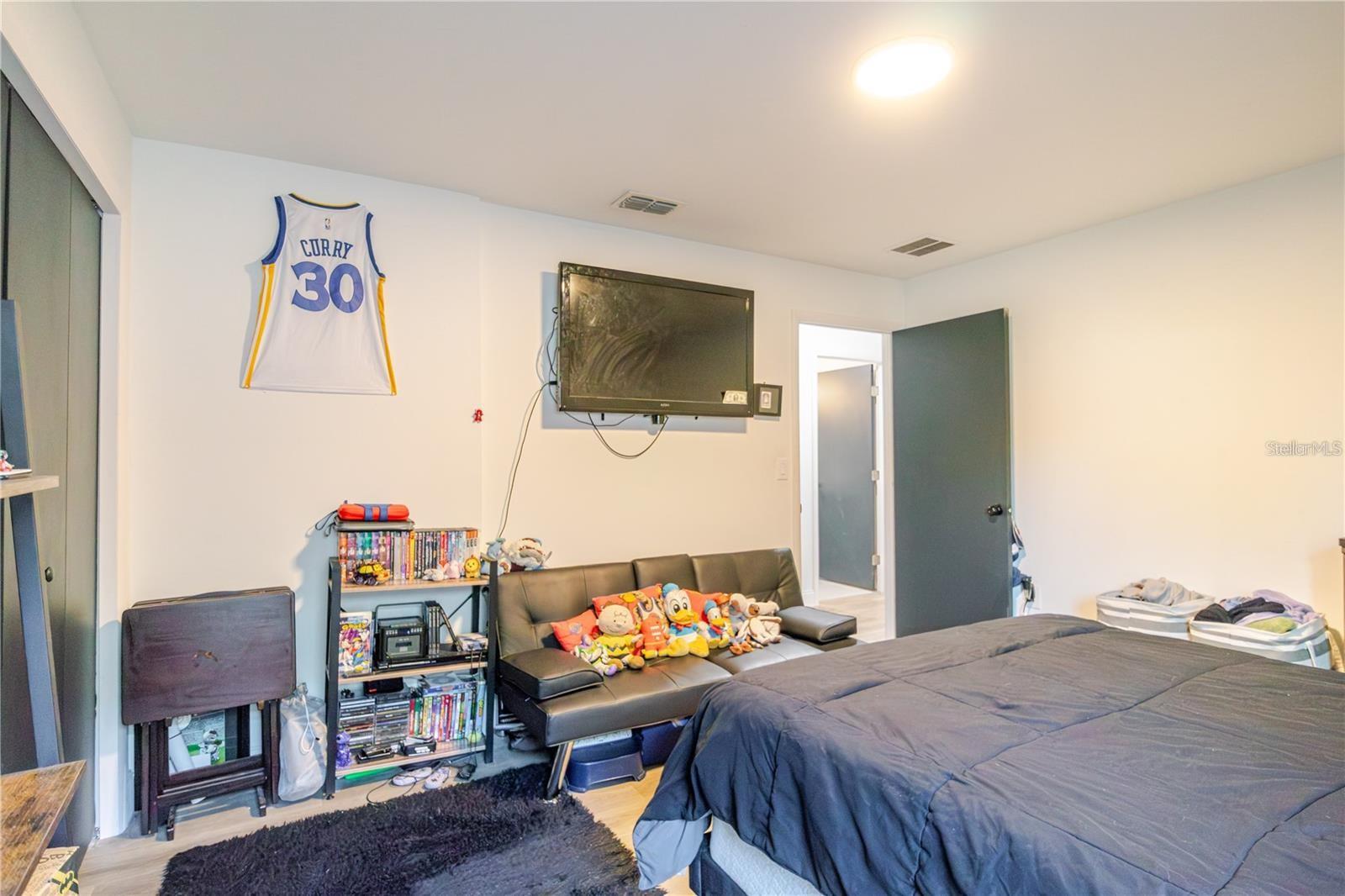 1704 W HANNA AVE, TAMPA, FL — photo 35