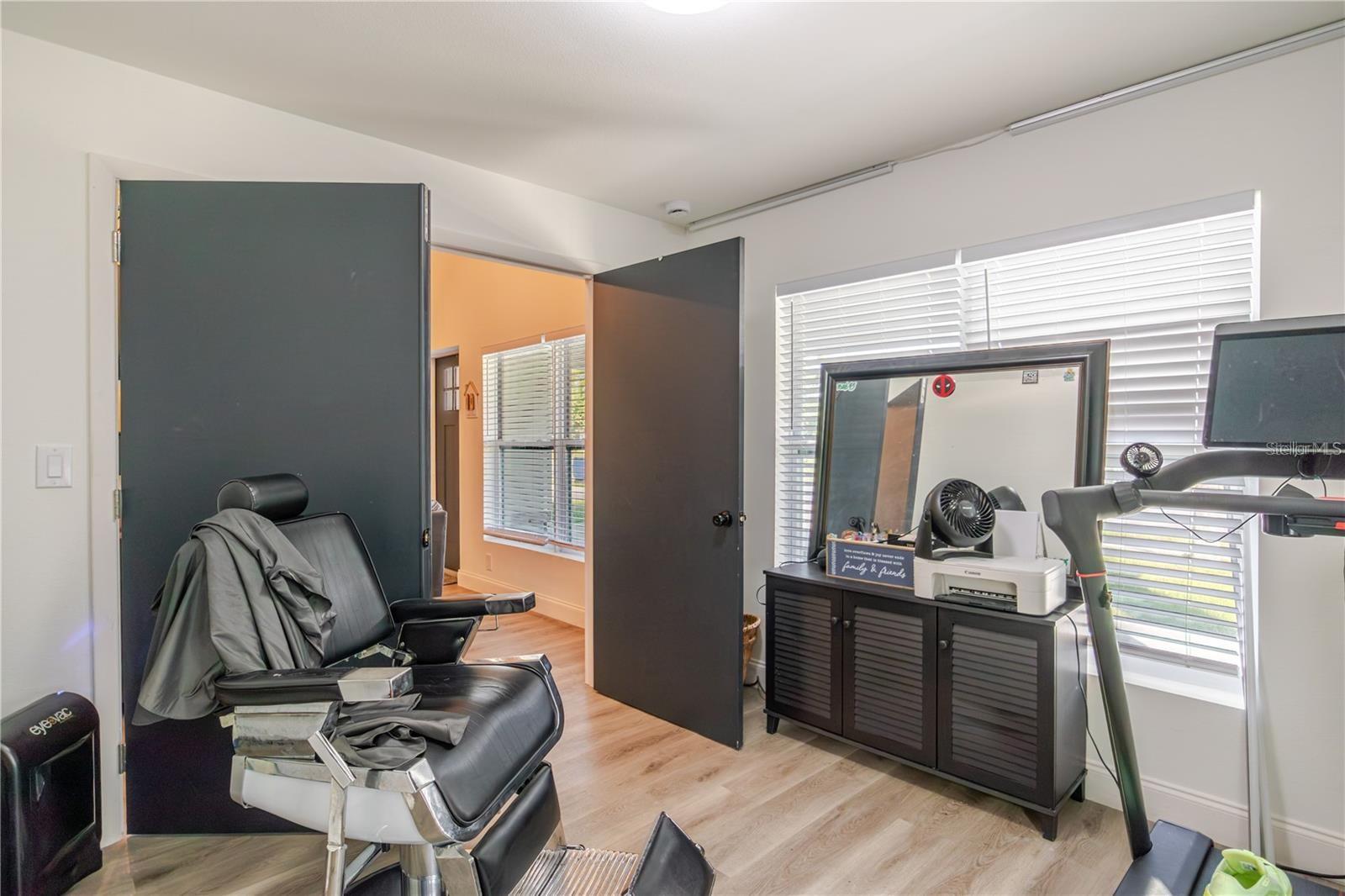 1704 W HANNA AVE, TAMPA, FL — photo 36