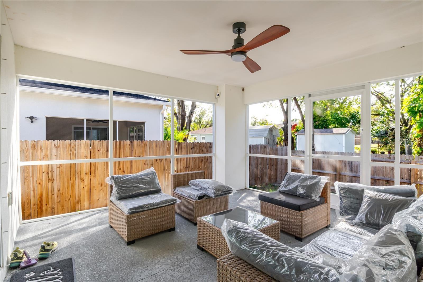1704 W HANNA AVE, TAMPA, FL — photo 41
