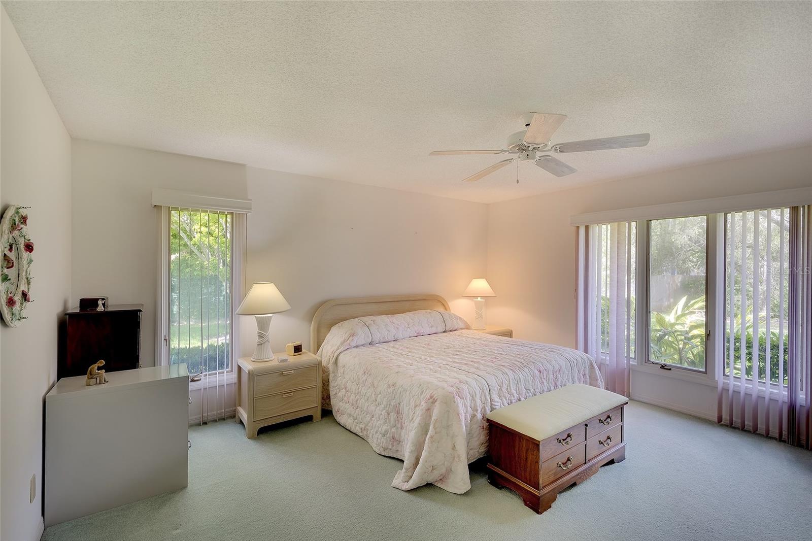3825 WILSHIRE CIR #1, SARASOTA, FL — photo 16