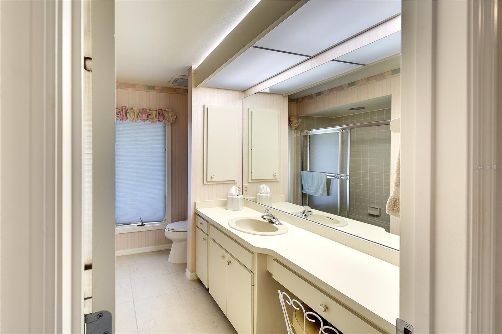 3825 WILSHIRE CIR #1, SARASOTA, FL — photo 21