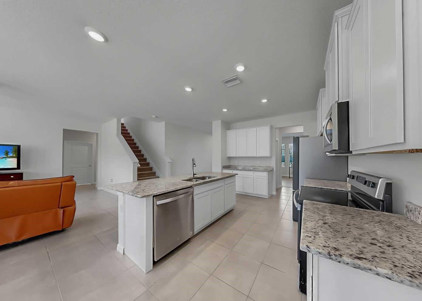 16454 WOODSIDE GLN, PARRISH, FL — photo 18