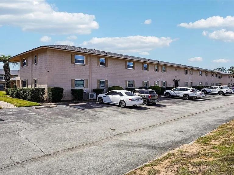 1100 E CAROLINE ST #123, TAVARES, FL — photo 59