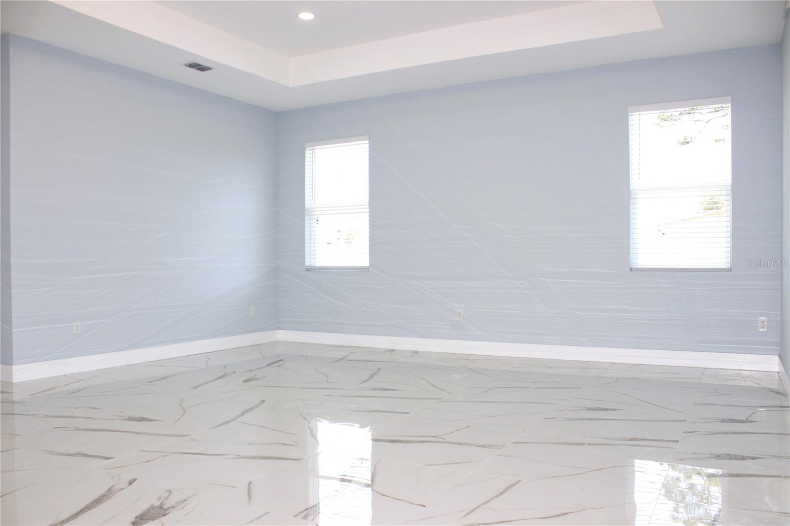 9302 N 18TH ST, TAMPA, FL — photo 7