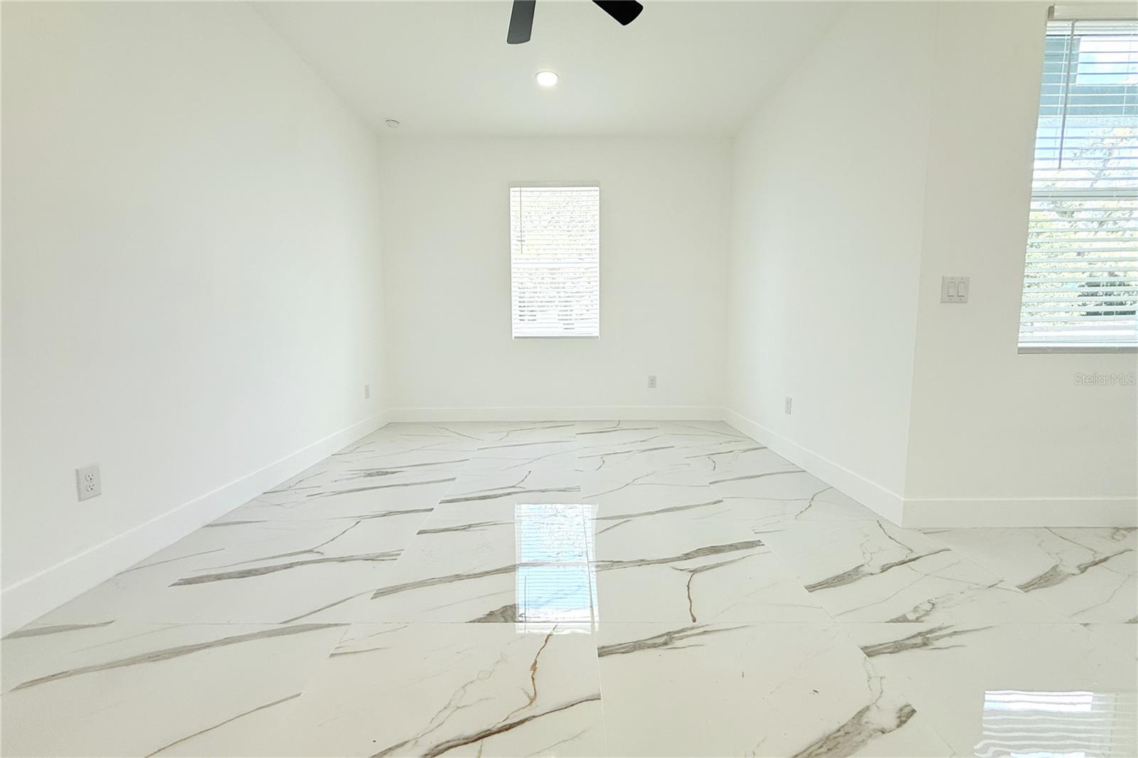 9302 N 18TH ST, TAMPA, FL — photo 26