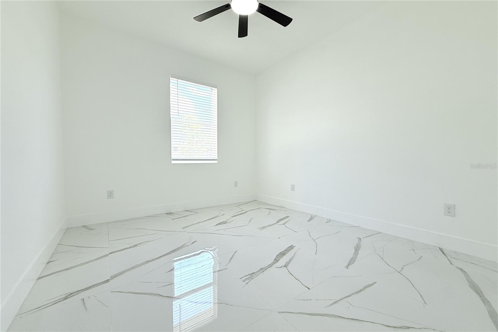 9302 N 18TH ST, TAMPA, FL — photo 28