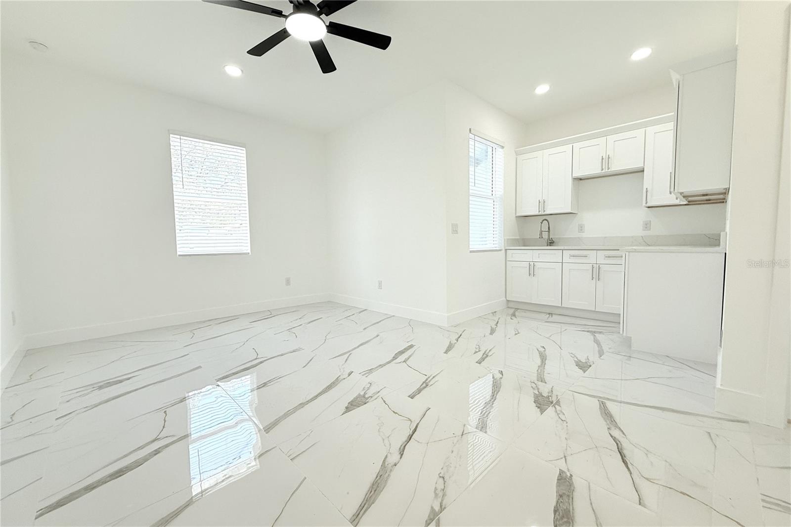 9302 N 18TH ST, TAMPA, FL — photo 37
