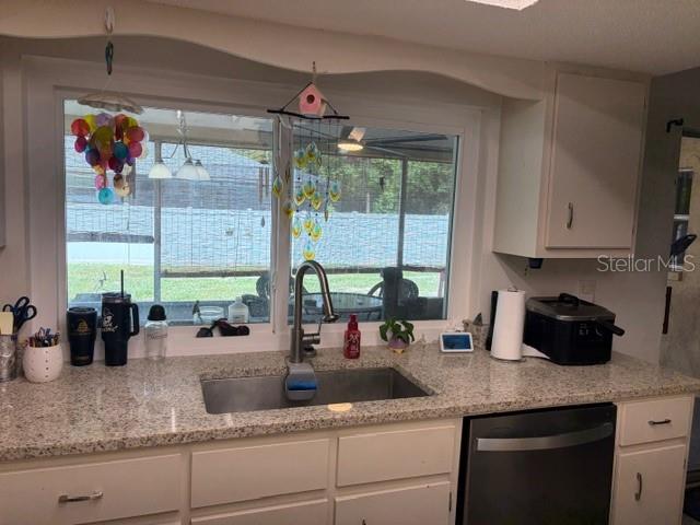 1381 EAGLE ST, PORT CHARLOTTE, FL — photo 9