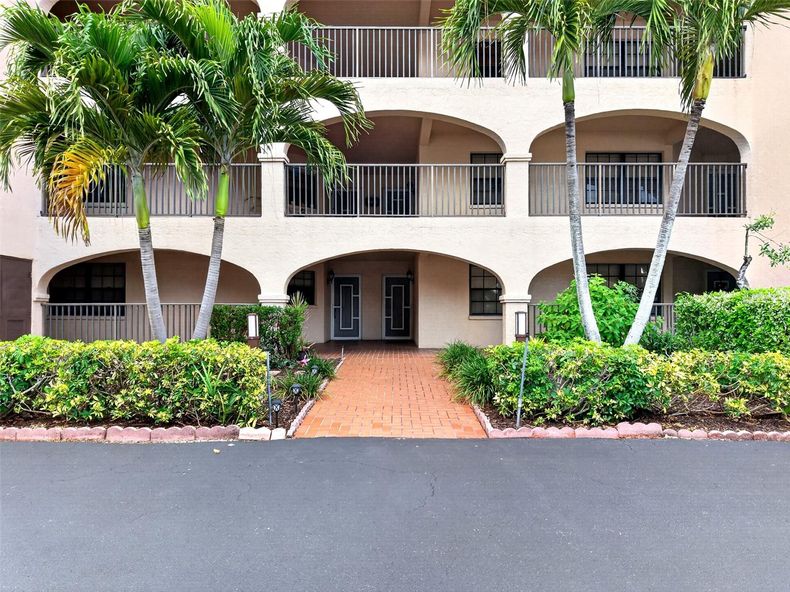 23465 HARBORVIEW RD #214, PUNTA GORDA, FL — photo 3