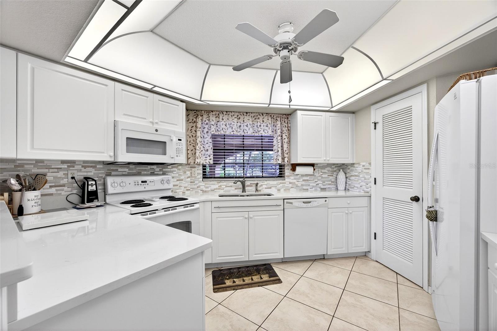 23465 HARBORVIEW RD #214, PUNTA GORDA, FL — photo 11