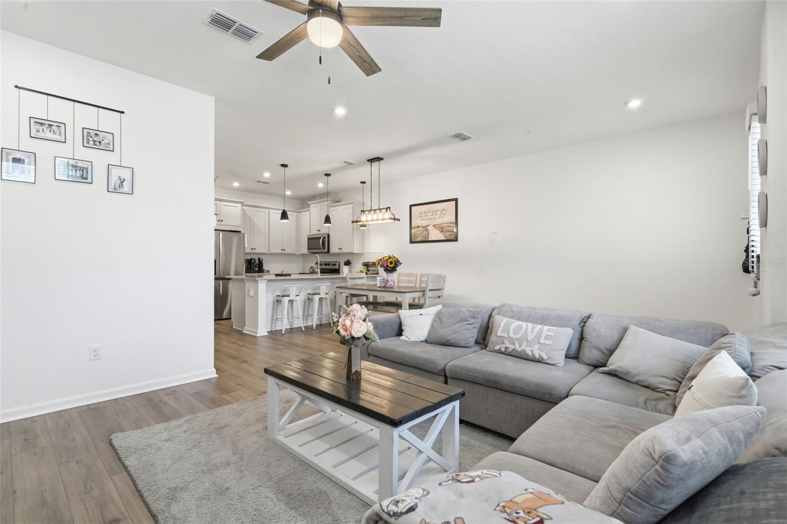 11429 SUNSAIL AVE, ORLANDO, FL — photo 2