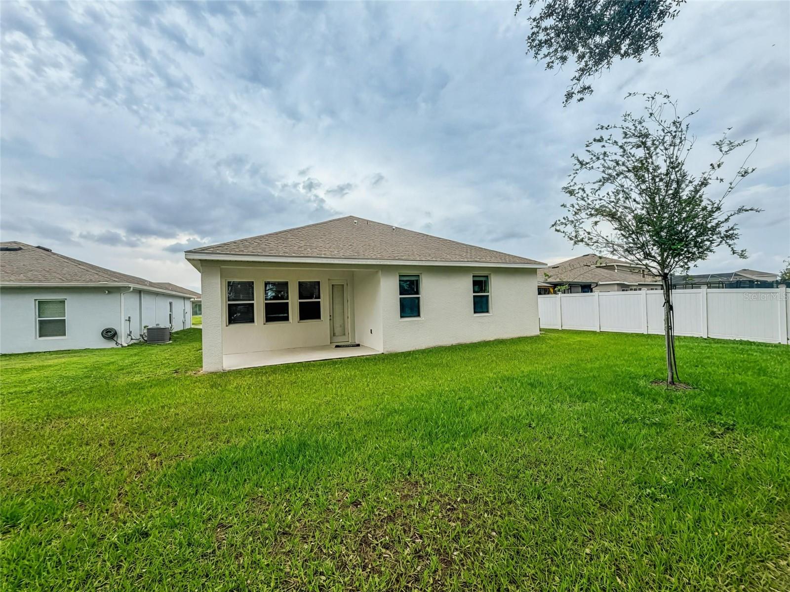 4807 WORCHESTER DR, KISSIMMEE, FL — photo 2
