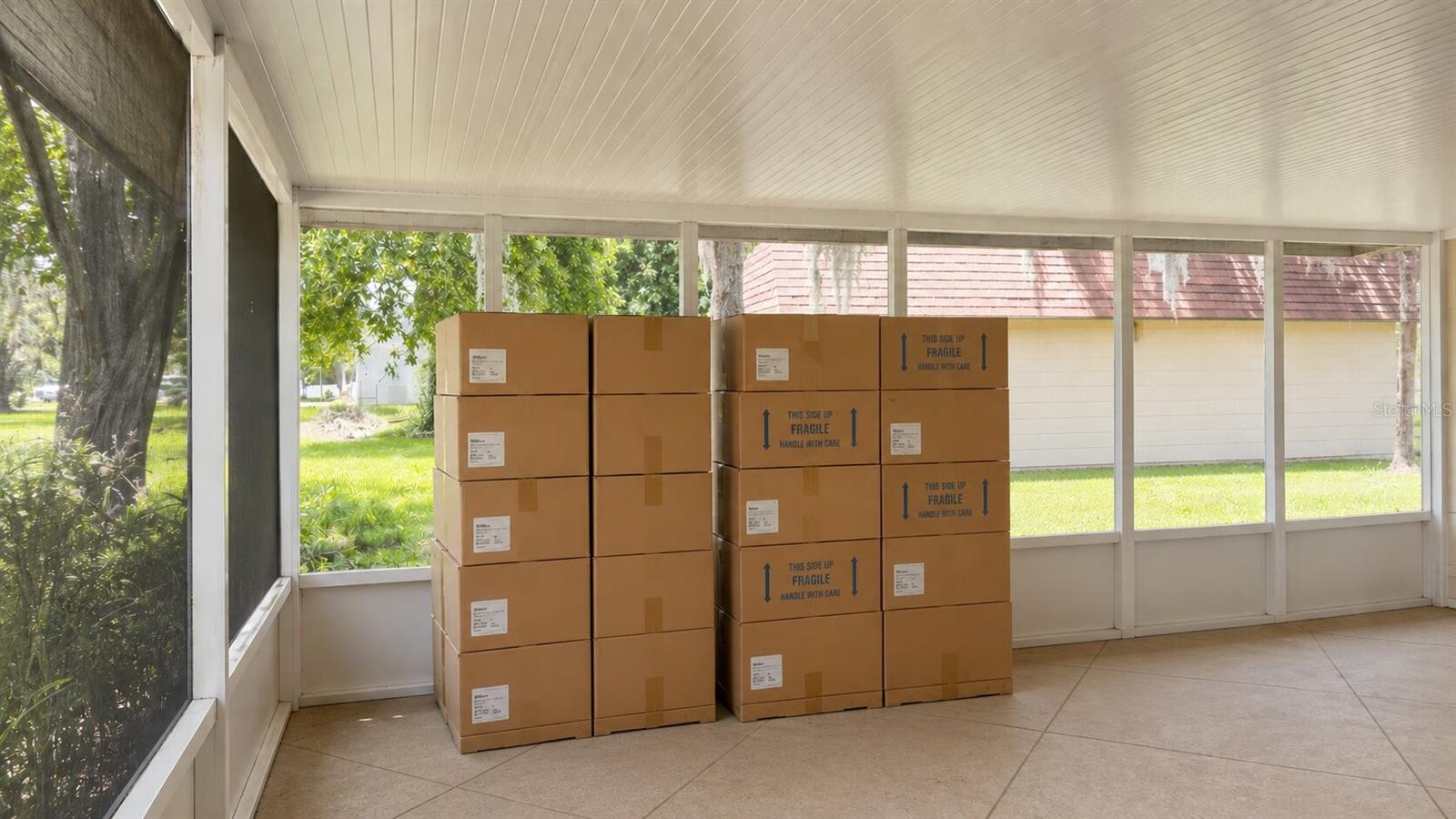 150 W 11TH ST, CHULUOTA, FL — photo 23