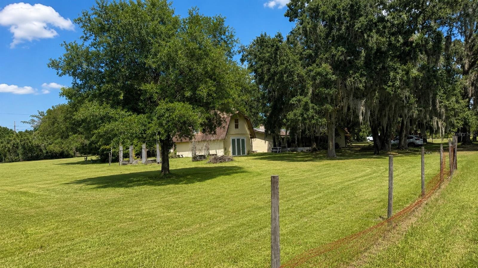 150 W 11TH ST, CHULUOTA, FL — photo 24