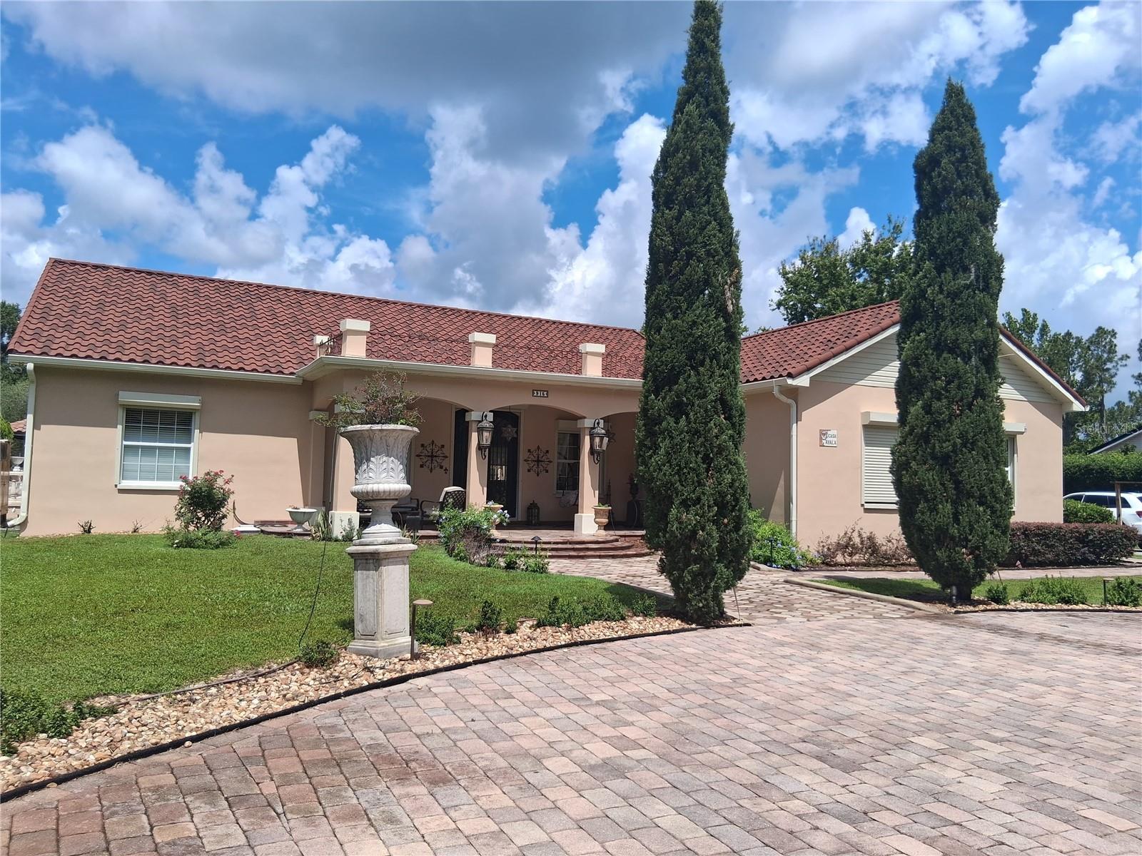 915 OLD WELCOME RD, LITHIA, FL — photo 2