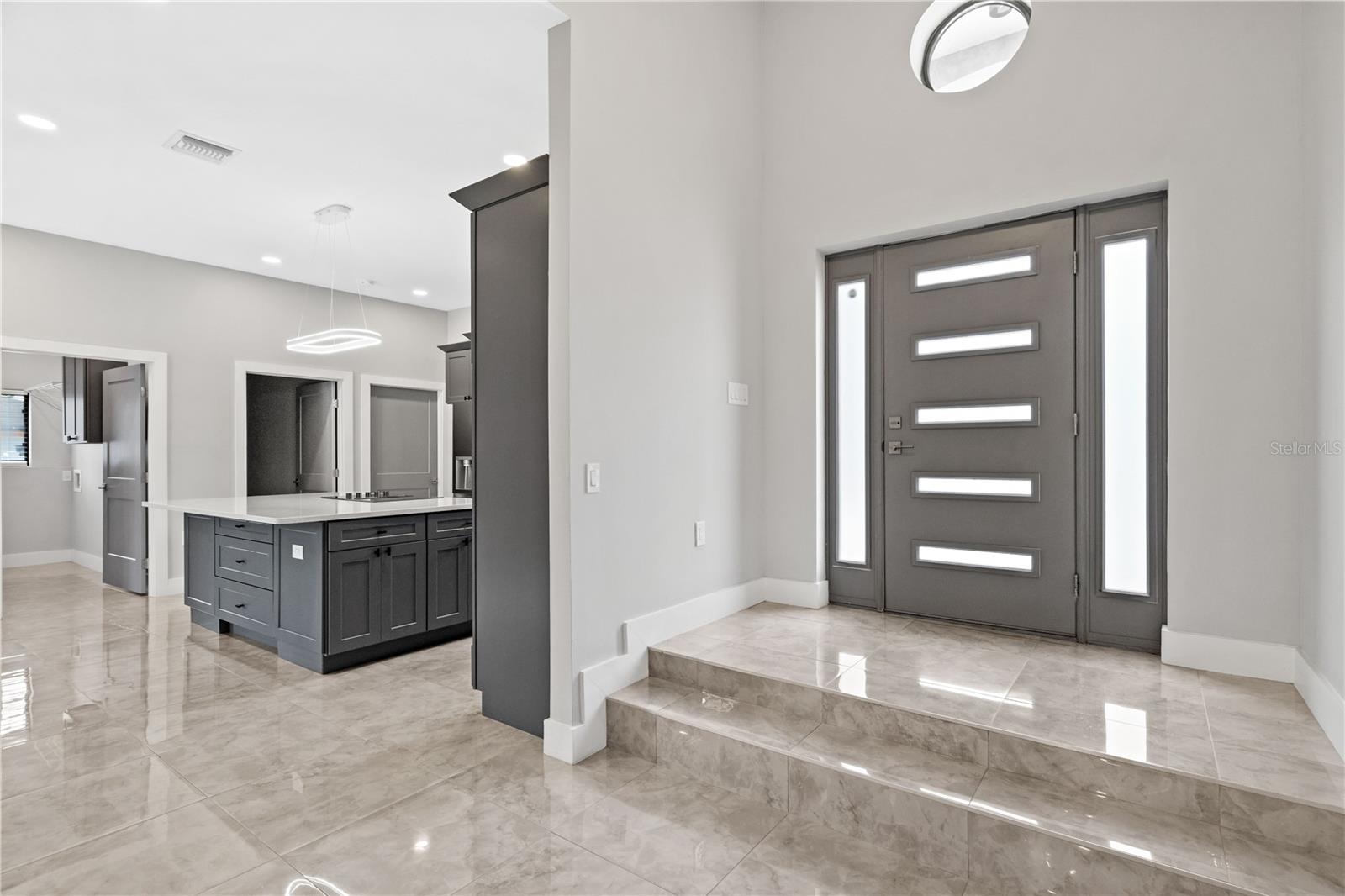 541 W LAKE BRANTLEY RD, ALTAMONTE SPRINGS, FL — photo 3