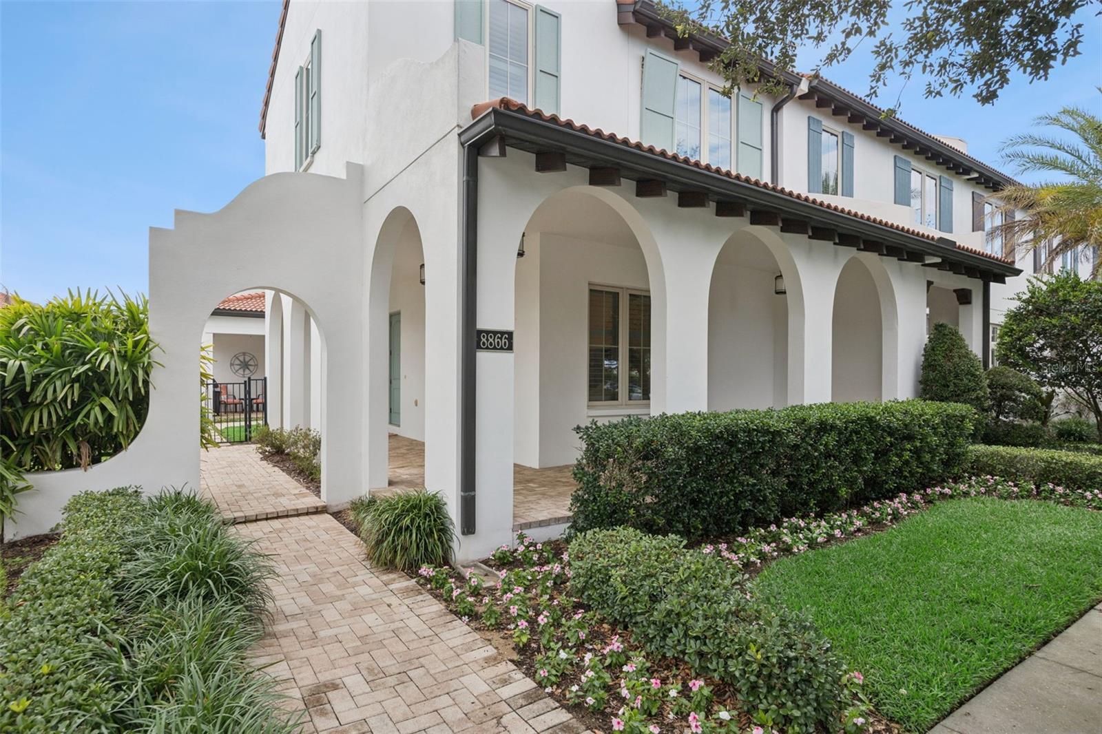 8866 BISMARCK PALM DR, WINTER GARDEN, FL — photo 2