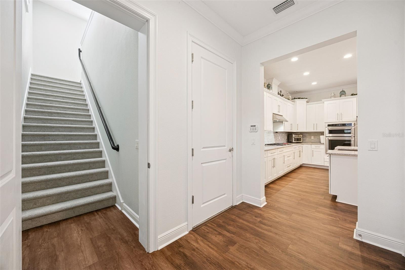 8866 BISMARCK PALM DR, WINTER GARDEN, FL — photo 25