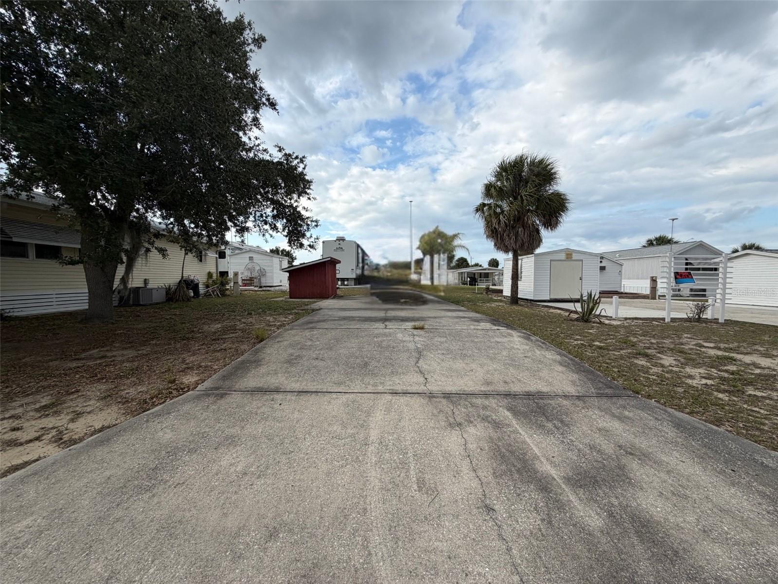 86 IRON LN, HAINES CITY, FL