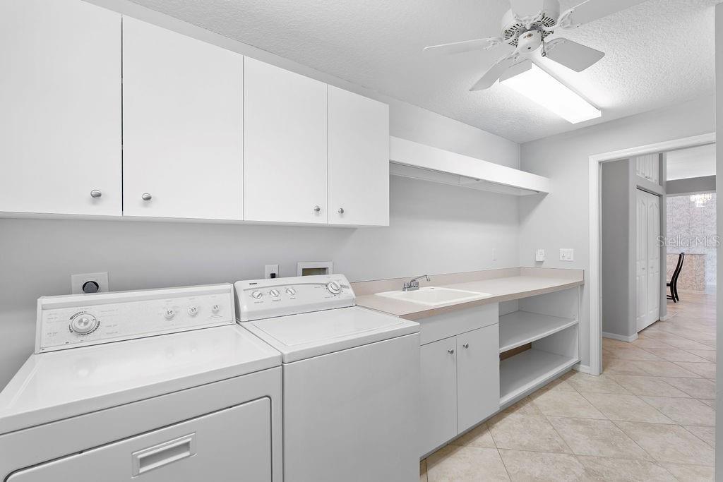 1543 WATERFORD DR, VENICE, FL — photo 33