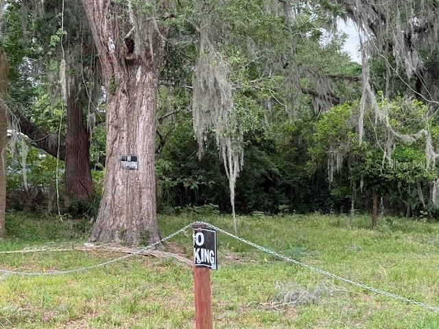412 YORK ST, WILDWOOD, FL — photo 12