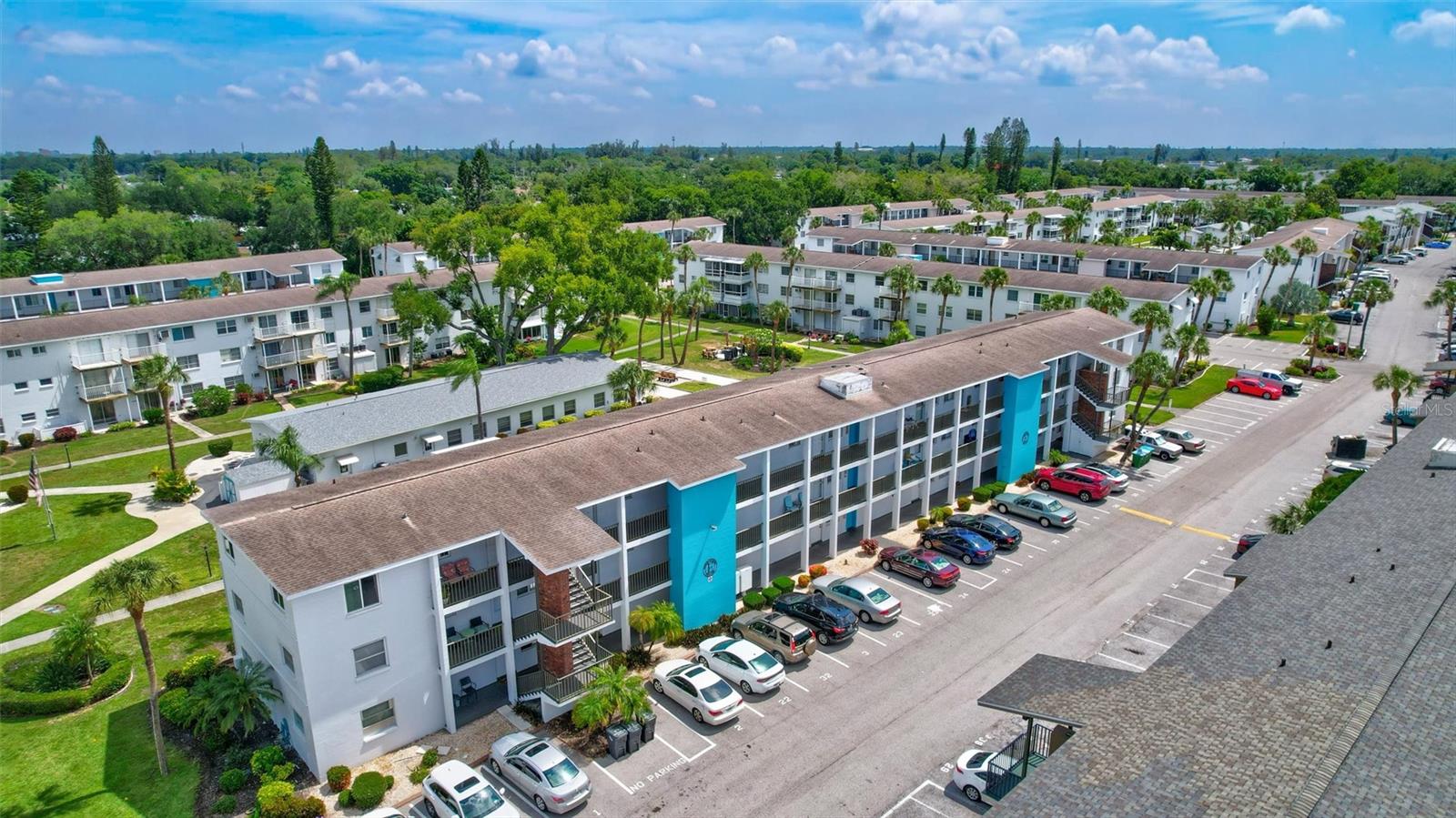 2217 SUNSET DR #E27, BRADENTON, FL