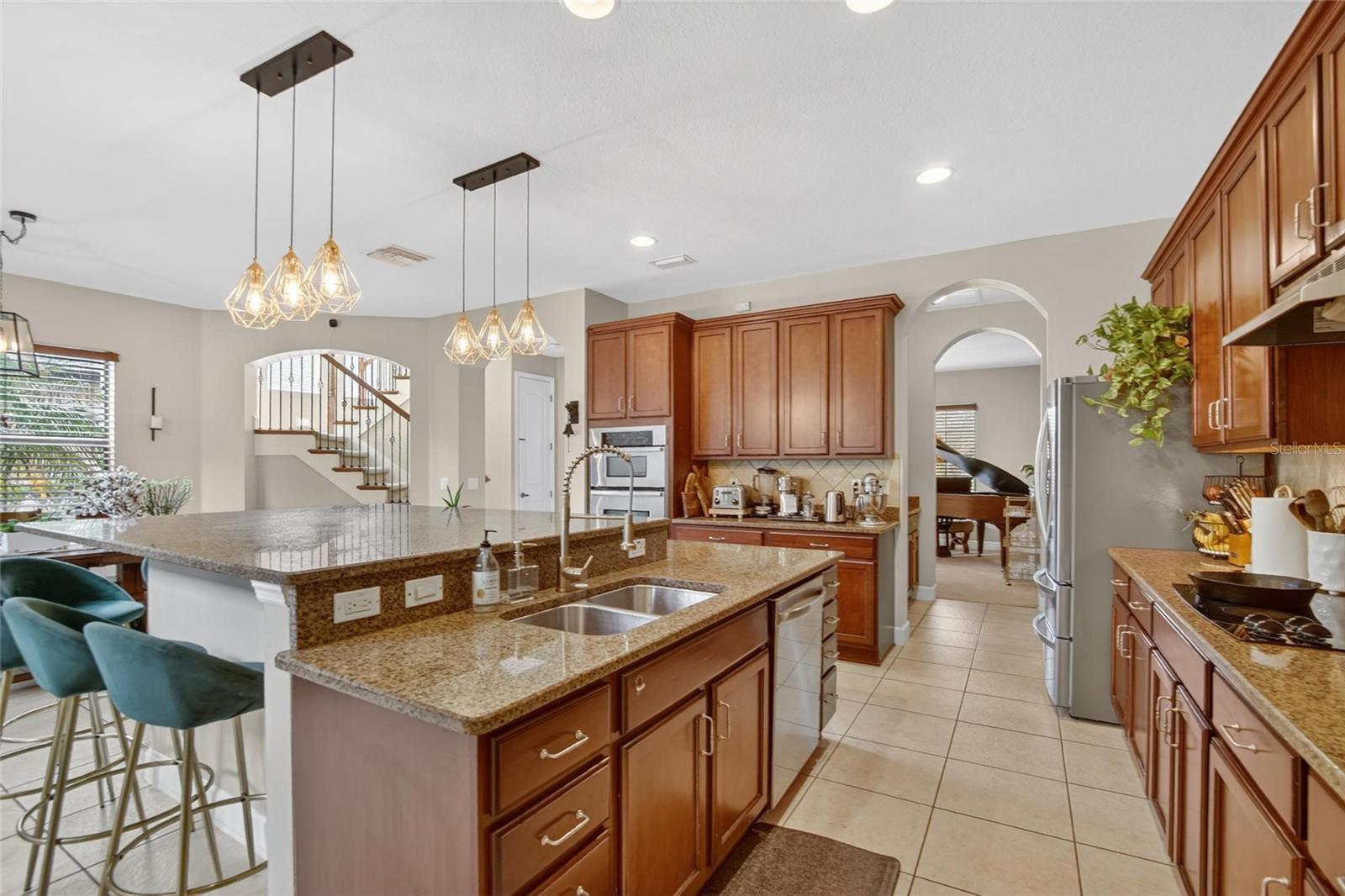 7959 HAMPTON LAKE DR, TAMPA, FL — photo 18