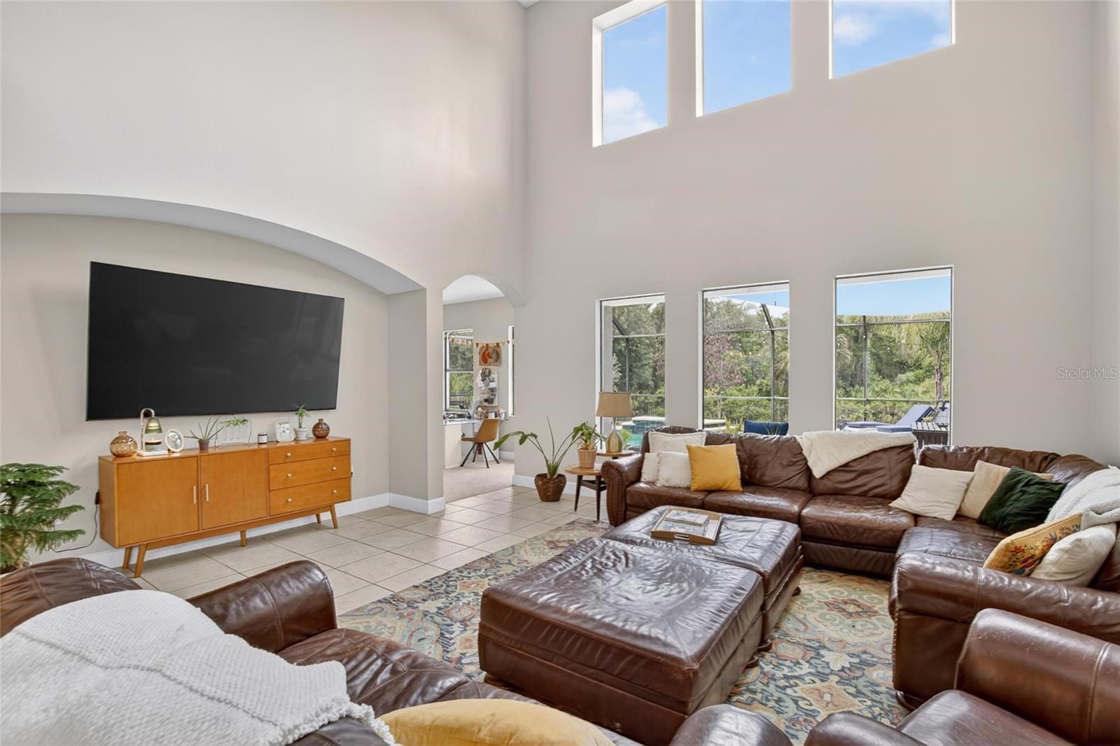 7959 HAMPTON LAKE DR, TAMPA, FL — photo 24