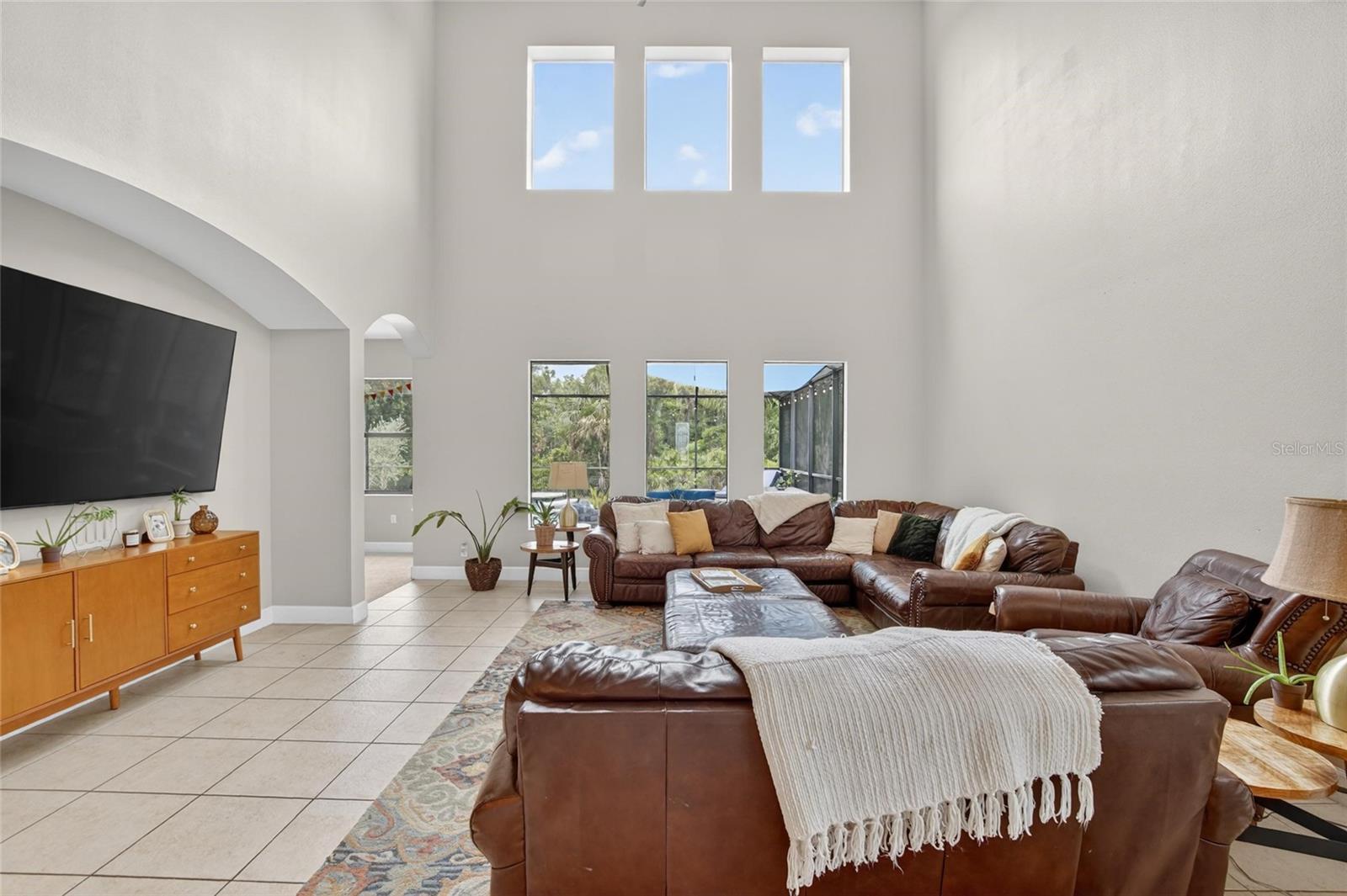 7959 HAMPTON LAKE DR, TAMPA, FL — photo 26