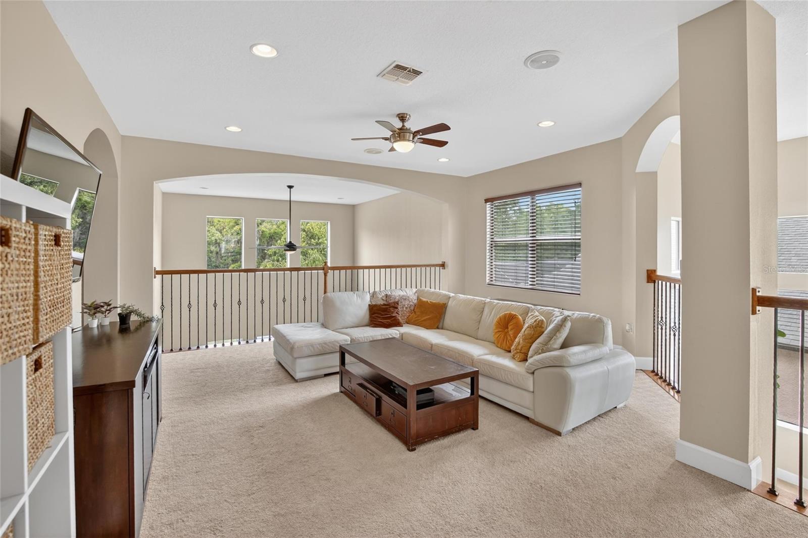 7959 HAMPTON LAKE DR, TAMPA, FL — photo 41