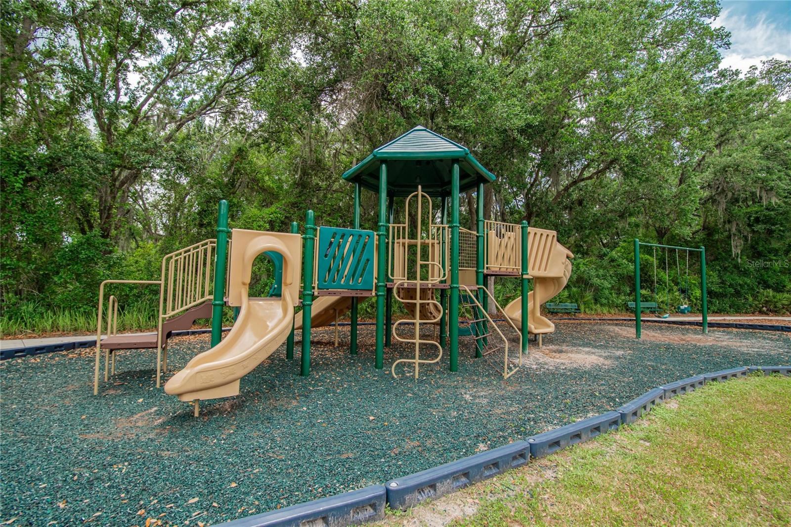 7959 HAMPTON LAKE DR, TAMPA, FL — photo 86